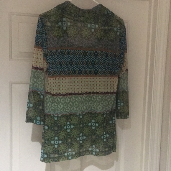 EUC - 3/4 Sleeve Blouse w/Under Tank Top - Size M - Picture 4 of 4